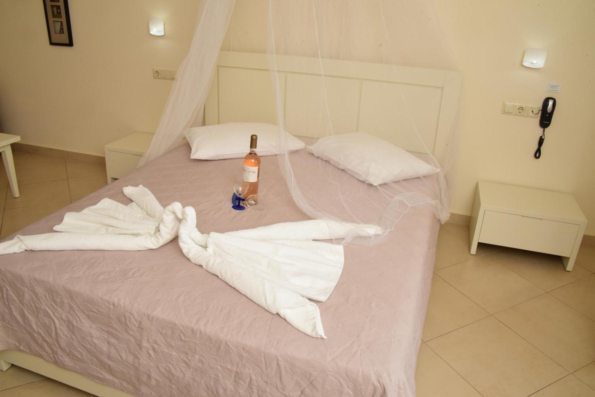 Agia Anna  Margaritari Hotel מראה חיצוני תמונה